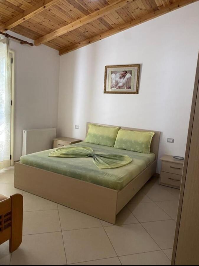 Апартаменты Apartmet Dritan Belulaj Орикум Экстерьер фото