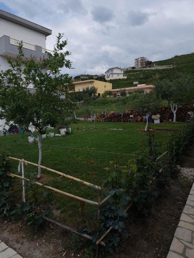 Апартаменты Apartmet Dritan Belulaj Орикум Экстерьер фото